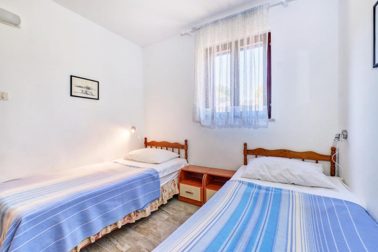 Eco Secluded Apartments Zabodarski Cunski Exterior photo